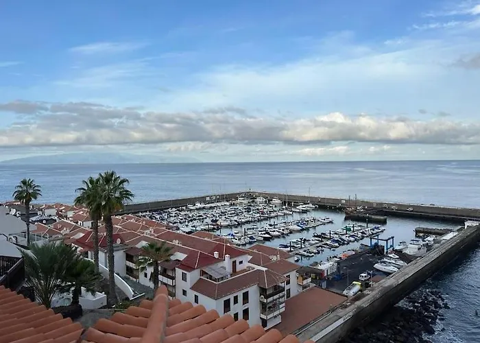 Adelfas 53 * Santiago del Teide