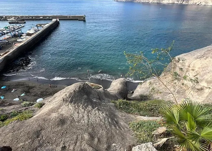 Adelfas 53 * 산티아고 델 테데